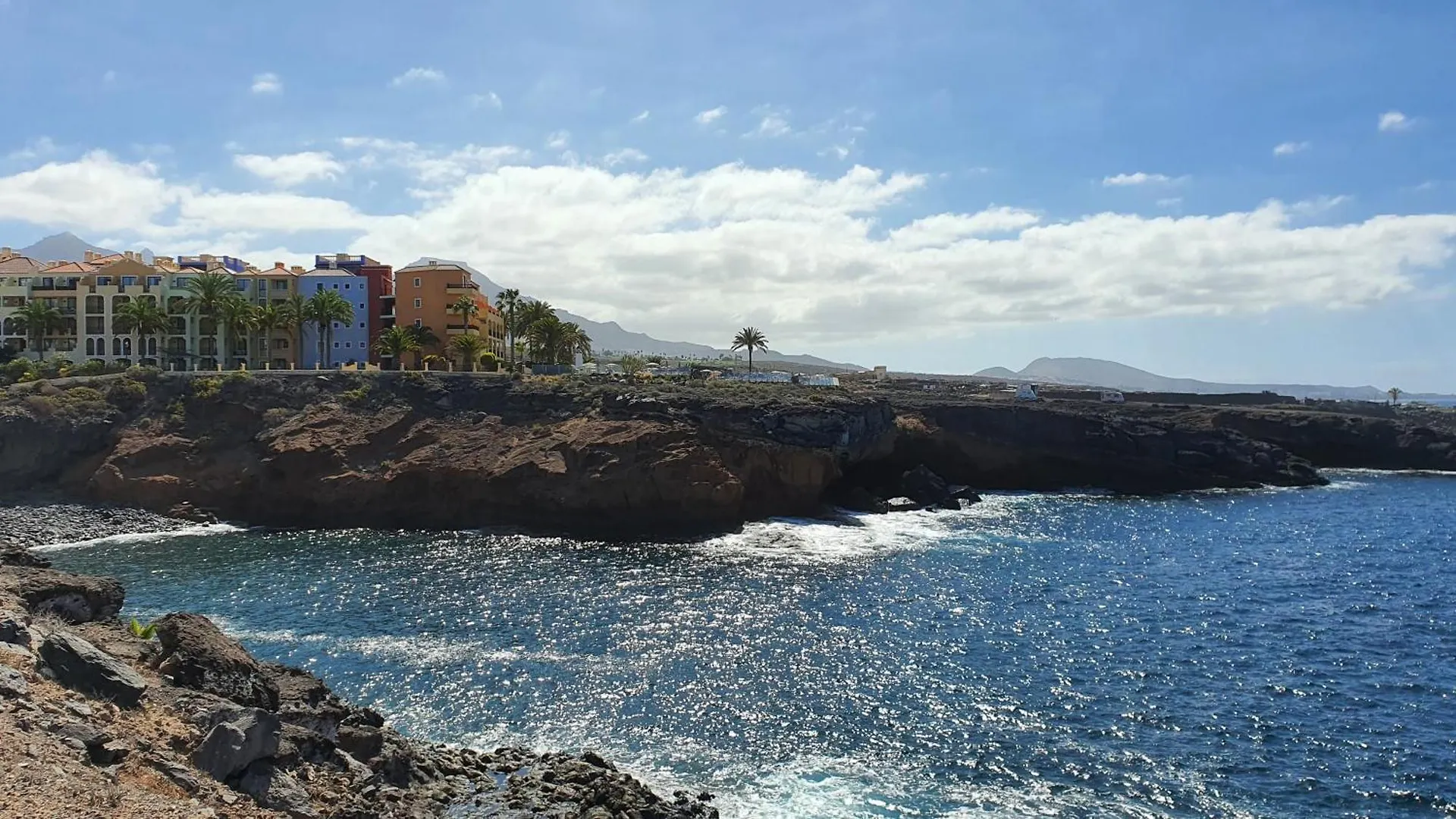 Sea&Sun Paradise, Heated Pool, 2Br, Parking Playa Paraiso  Spanien